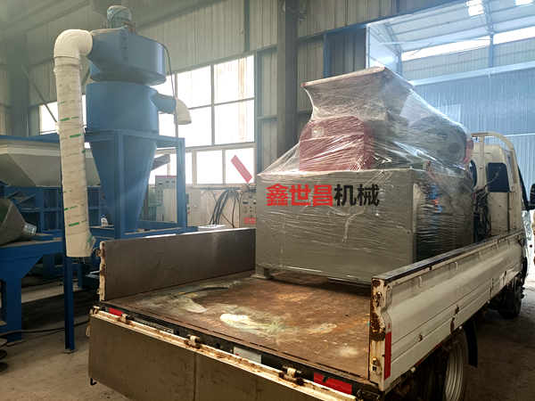 400型撕碎機發貨四川內江